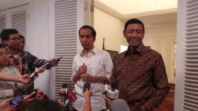 Mantan Ketua MPR Bermanufer Politik, Sudutkan Jokowi Terkait Isu Kebangkitan PKI