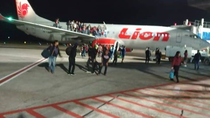 Penumpang Pesawat Lion Air Ngaku Bawa Bom, Truss..??