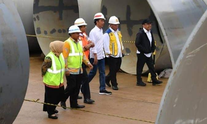 Presiden Jokowi, Tinjau Proyek Bendungan Di Bogor