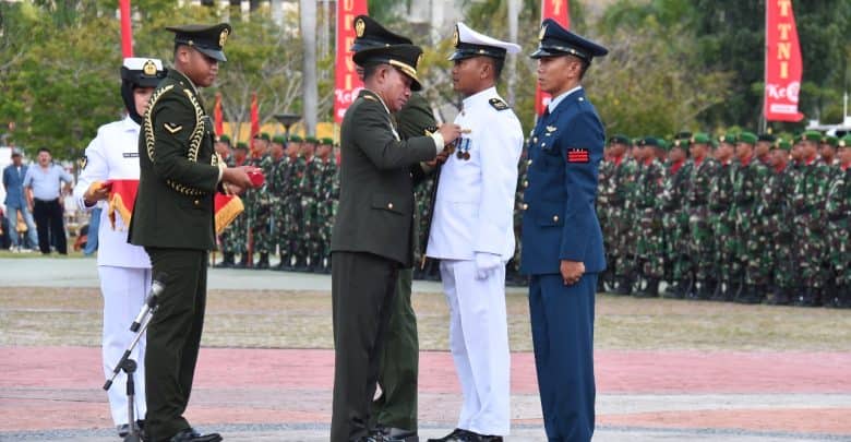 1.700 Personil Sukseskan Upacara HUT TNI KE-74 Di Batam