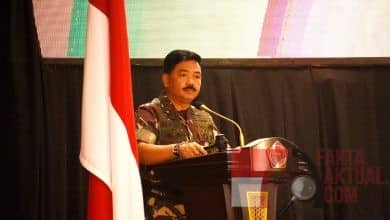 Panglima, TNI Harus Mampu Merespon Ancaman Kontemporer Panglima, TNI Harus Mampu Merespon Ancaman Kontemporer