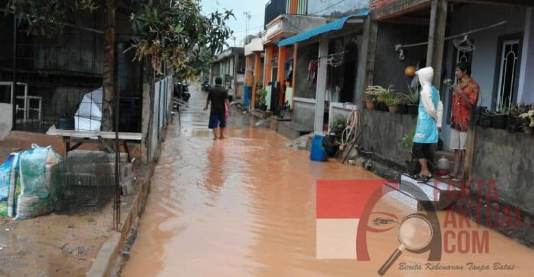 Banjir Dilokasi Kavling Punggur Diduga Akibat Cut and Fill PT. Kaliban
