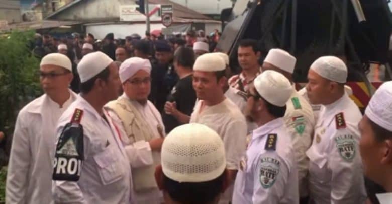 Gereja GPdI Immanuel Riau Diserbu FPI dan Pemuda Pancasila