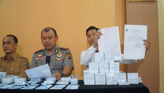 Penyelidikan Polres Bogor, Terkait “Viral” Ribuan KTP Elektronik Tercecer