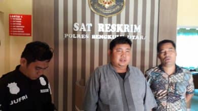 Kebiasaan ASN Penghina Presiden Diciduk Polisi, Ini Videonya Kebiasaan ASN Penghina Presiden Diciduk Polisi, Ini Videonya