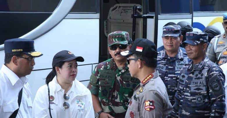 Panglima TNI dan Kapolri Tinjau Arus Mudik di ASDP Merak