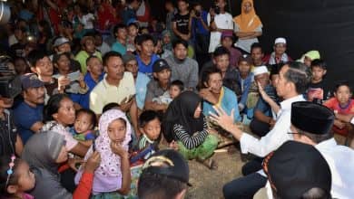Photo of Presiden Langsung Bicara Sama Masyarakat, Bantu Rp 50 Juta/Rumah Yang Hancur Akibat Gempa