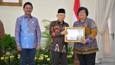 Photo of KLHK Dapat Anugerah Dari KIP, Diserahkan Langsung Oleh Wapres