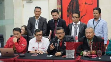 Photo of Siaran Pers Tim Hukum PDIP,  Soal “OTT” Komisioner KPU