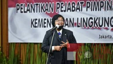 Photo of Menteri LHK Lantik Beberapa Sekretaris Dilingkungan KLHK