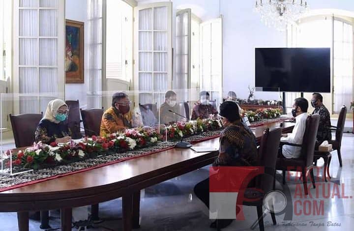 Presiden RI Terima “Tim Vaksin Merah Putih” Di Istana Bogor