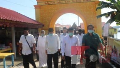 Dapat Sambutan Hangat Dipulau Penyengat, Lukita-Basid Dijamu Makan Bersama