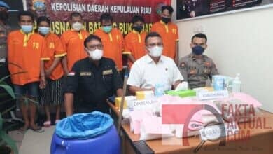 Photo of Pemusnahan Barang Bukti Narkotika Jenis Sabu Dan Ganja Oleh Ditresnarkoba Polda Kepri