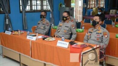Kapolresta Barelang Dampingi Kapolda Kepri, Tinjau Vaksinasi Booster Disagulung Batam Kapolresta Barelang Dampingi Kapolda Kepri, Tinjau Vaksinasi Booster Disagulung Batam