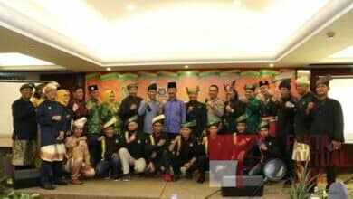 WAKAPOLRESTA BARELANG HADIRI HALAL BI HALAL LASKAR MELAYU KEPRI (LMK) BERSAMA LINTAS ORMAS MELAYU WAKAPOLRESTA BARELANG HADIRI HALAL BI HALAL LASKAR MELAYU KEPRI (LMK) BERSAMA LINTAS ORMAS MELAYU