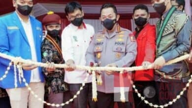 Kapolri Harap Rumah Kebangsaan Jadi Wadah untuk Jaga Persatuan dan Kesatuan Indonesia Kapolri Harap Rumah Kebangsaan Jadi Wadah untuk Jaga Persatuan dan Kesatuan Indonesia