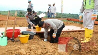 Peletakan Batu Pertama, Rumah Murah Bagi Anggota Polri Dan PNS Polri Di Area Graha Bhayangkara Polda Kepri