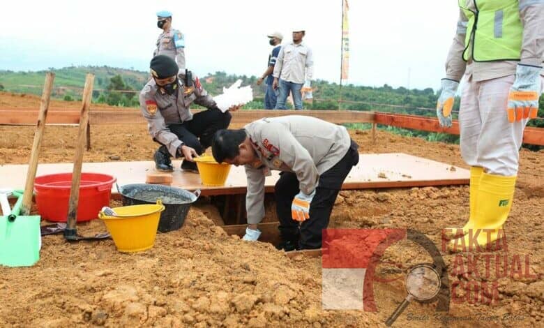 Peletakan Batu Pertama, Rumah Murah Bagi Anggota Polri Dan PNS Polri Di Area Graha Bhayangkara Polda Kepri