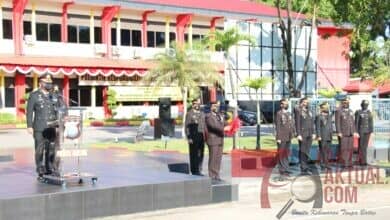 Polresta Barelang Lakukan Upacara Peringatan Kemerdekaan RI Ke -77