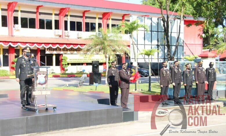 Polresta Barelang Lakukan Upacara Peringatan Kemerdekaan RI Ke -77