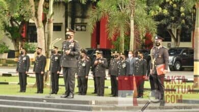Kapolda Kepri Pimpin Upacara Peringatan Hari Pahlawan Ke-77