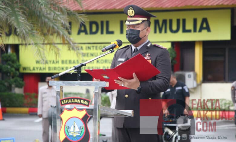 Polresta Barelang Gelar Upacara 10 November Peringatan Hari Pahlawan ke-77