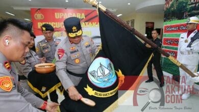 Kapolda Kepri Pimpin Upacara Pencucian Pataka Polda Kepri Kapolda Kepri Pimpin Upacara Pencucian Pataka Polda Kepri