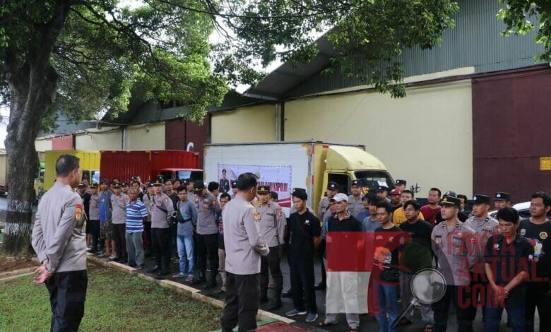30 Ribu Paket Sembako  Dari Kapolri Diserahkan Ke Persis Wilayah Jakarta