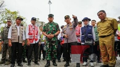 Tinjau Pelabuhan Merak, Kapolri Pastikan Mudik Aman Bagi Masyarakat Tinjau Pelabuhan Merak, Kapolri Pastikan Mudik Aman Bagi Masyarakat