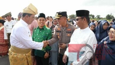 Wakapolresta Barelang Hadiri Upacara Hari Pendidikan Nasional Tingkat Kepri Wakapolresta Barelang Hadiri Upacara Hari Pendidikan Nasional Tingkat Kepri