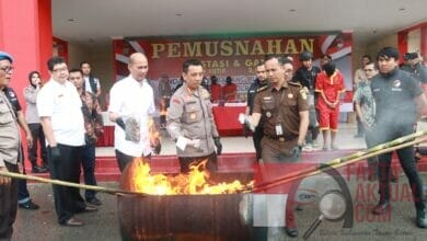 Kapolresta Barelang Bersama Instansi Terkait Musnahkan Barang Bukti Narkotika