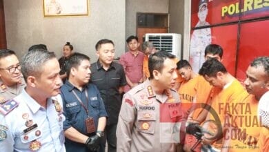 Kapolresta Barelang: Jangan Tebang Pilih Soal PMI Illegal, Dalam Konferensi Persnya