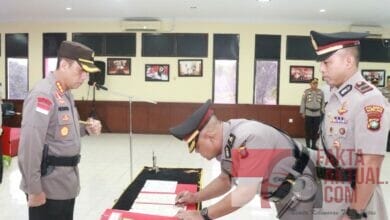 Pelantikan Jabatan Kasi Propam, Kasikum, Kasi Tik, Kasium dan Serah Terima Jabatan Ka SPKT Polresta Barelang Pelantikan Jabatan Kasi Propam, Kasikum, Kasi Tik, Kasium dan Serah Terima Jabatan Ka SPKT Polresta Barelang