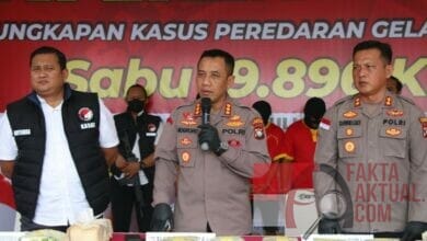 Sat Resnarkoba Polresta Barelang Ungkap Tindak Pidana Narkotika Jenis Sabu Sat Resnarkoba Polresta Barelang Ungkap Tindak Pidana Narkotika Jenis Sabu