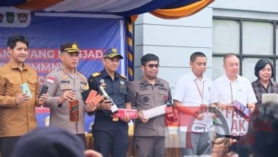 Musnahkan Barang Ilegal Dengan Nilai 7,9 Miliar Rupiah 