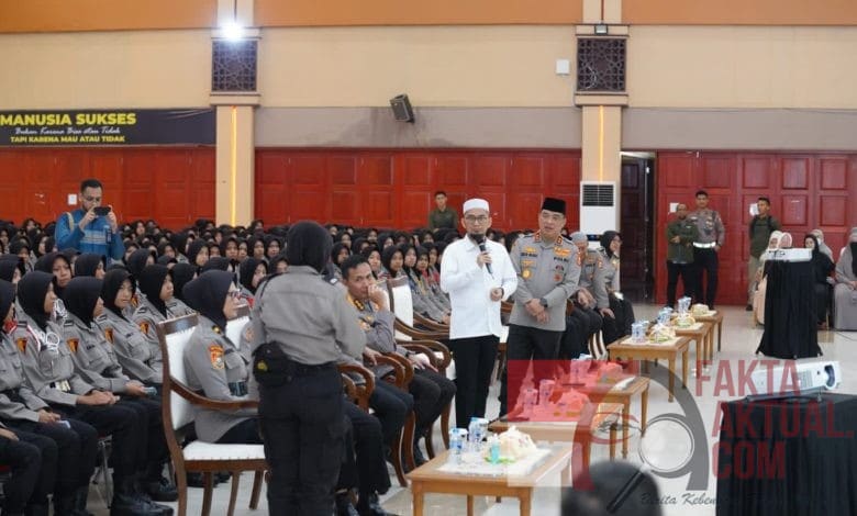 Program Pendidikan Siswa Qur’ani Cetak Polwan Berprestasi dengan Keagamaan Kuat