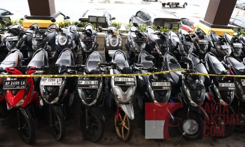 Ditreskrimum Polda Kepri Amankan 4 Tersangka dan 36 Sepeda Motor Kasus Curanmor