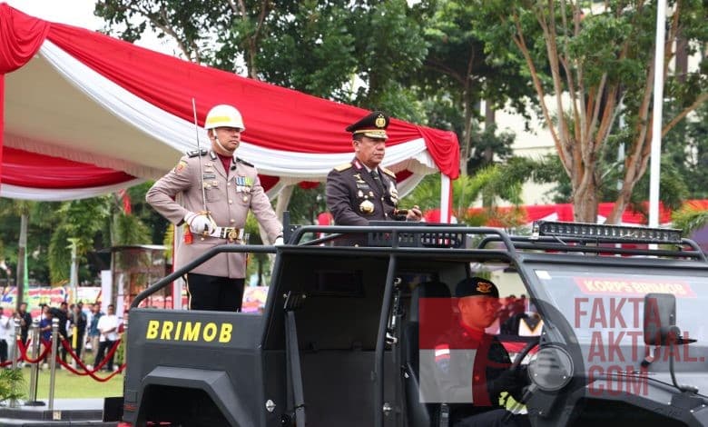 Irjenpol Yan Fitri Halimansyah Pimpin Upacara Hari Bhayangkara Ke 78 