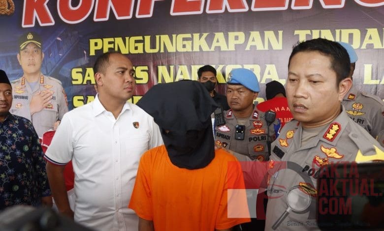 Kapolresta Barelang Gelar Konferensi Pers Ungkap Pelaku Pembunuhan di Kec. Sagulung Kota Batam