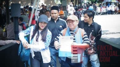 Artis Ulfa Bone Jadi Korlap Aksi Demontrasi Dukung KPK Berantas Kasus Dana Hibah DPRD Jatim 