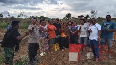 Polsek Nongsa Bersama Warga Kelurahan Kabil Wujudkan Ketahanan Pangan melalui Pemanfaatan Lahan Tidur