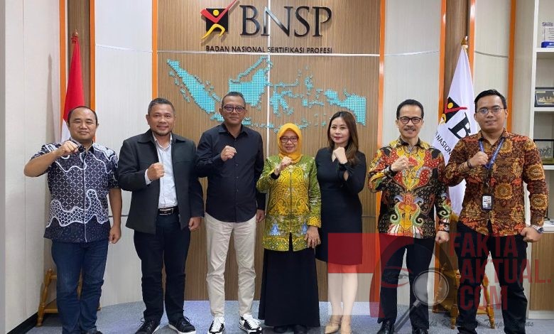 HUT ke-20 BNSP: Apresiasi LSP Pers Indonesia untuk Dua Dekade Penguatan SDM Nasional HUT ke-20 BNSP: Apresiasi LSP Pers Indonesia untuk Dua Dekade Penguatan SDM Nasional