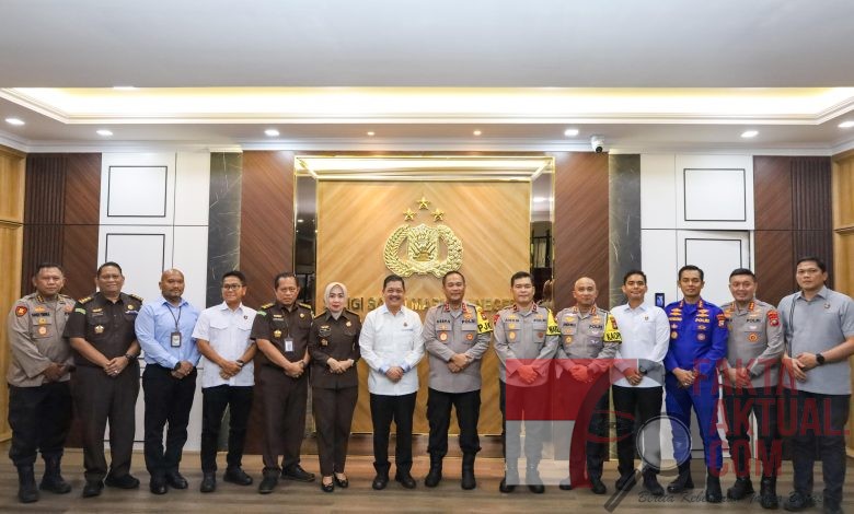 Irjen Pol Asep Safrudin Kapolda Kepri Terima Kunjungan Silaturahmi Kepala Kejaksaan Tinggi Kepri