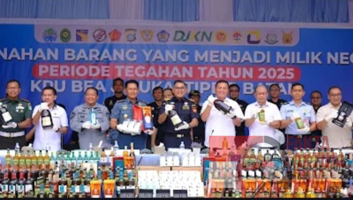Bea Cukai Batam Musnahkan 136 Ton Barang yang Menjadi Milik Negara Bea Cukai Batam Musnahkan 136 Ton Barang yang Menjadi Milik Negara